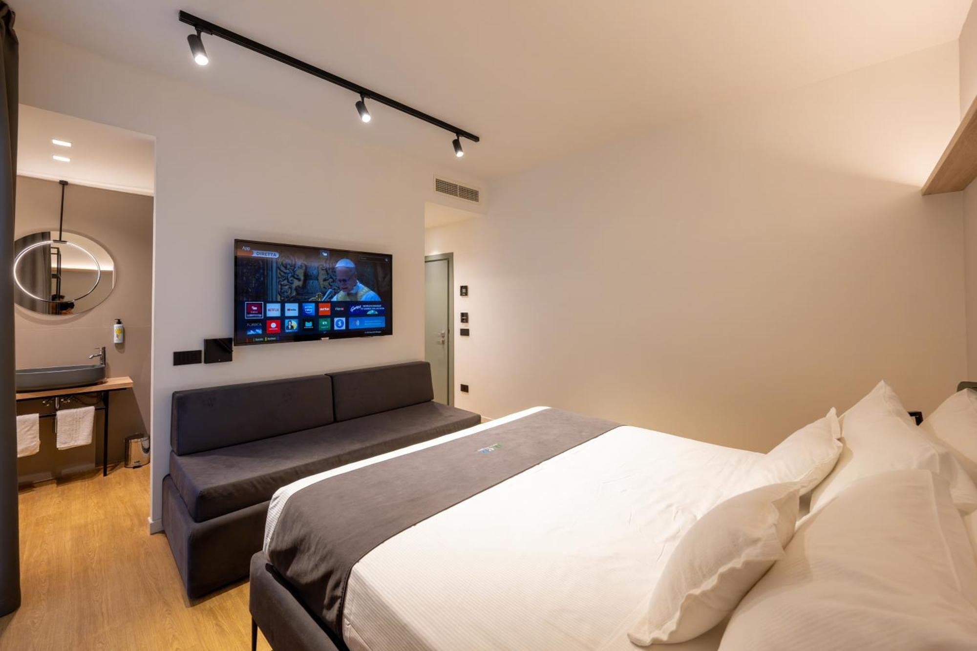 Meg Lifestyle Hotel & Apartaments Riccione Exteriör bild